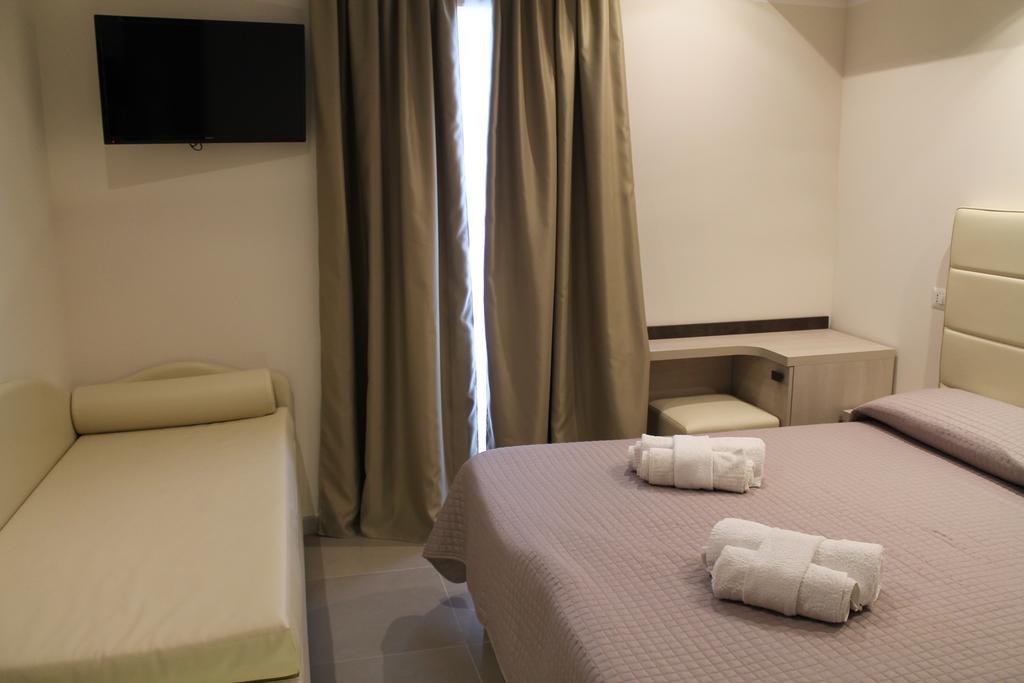 Hotel Sant'Elena Rimini Exterior photo