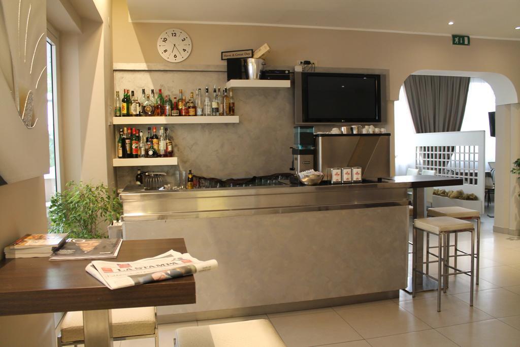 Hotel Sant'Elena Rimini Exterior photo