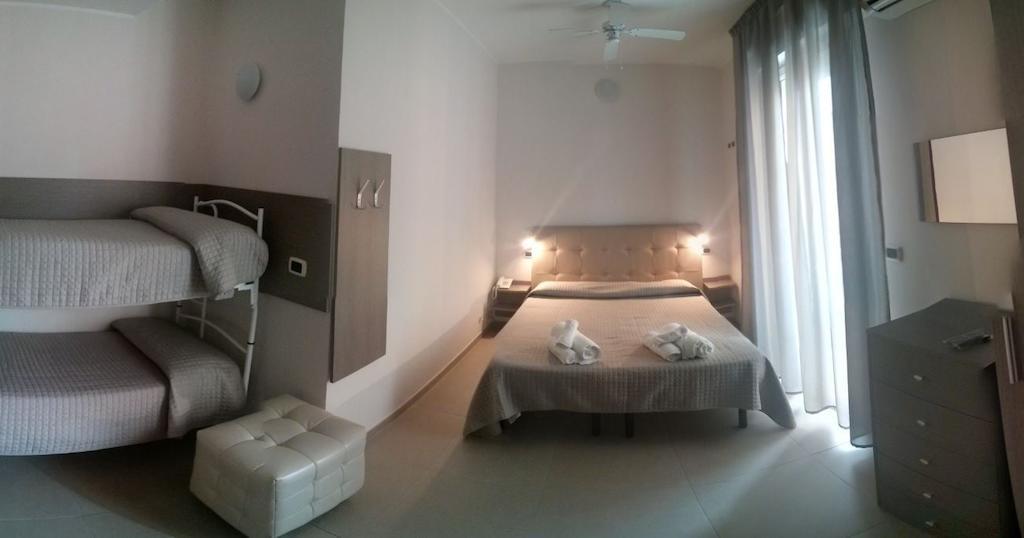 Hotel Sant'Elena Rimini Exterior photo